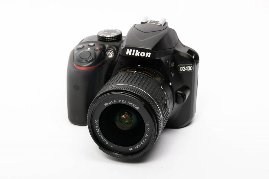 Nikon D3400 va kit AFP 18-55 VR