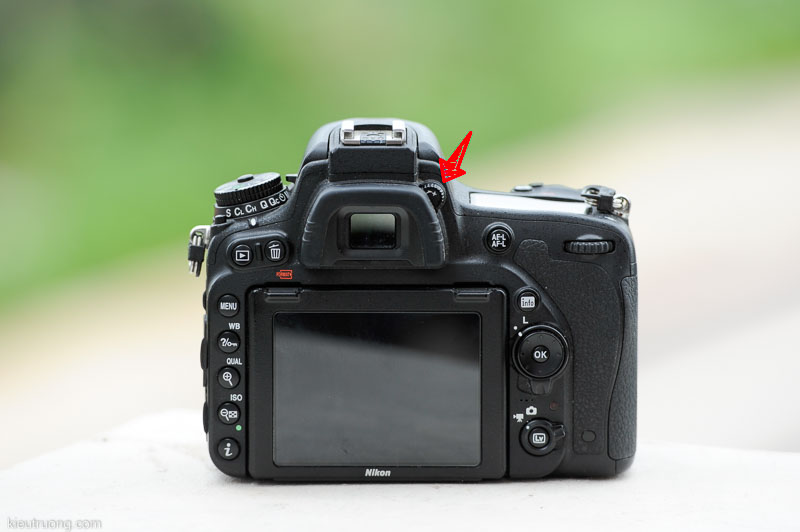 hướng dẫn sử dụng kính ngắm Nikon D750
