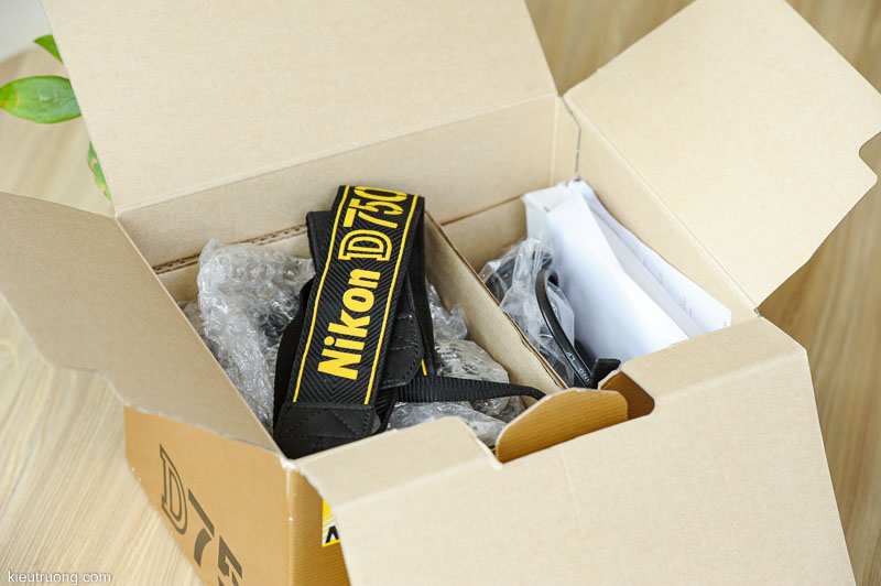 mở hộp nikon d750 cũ