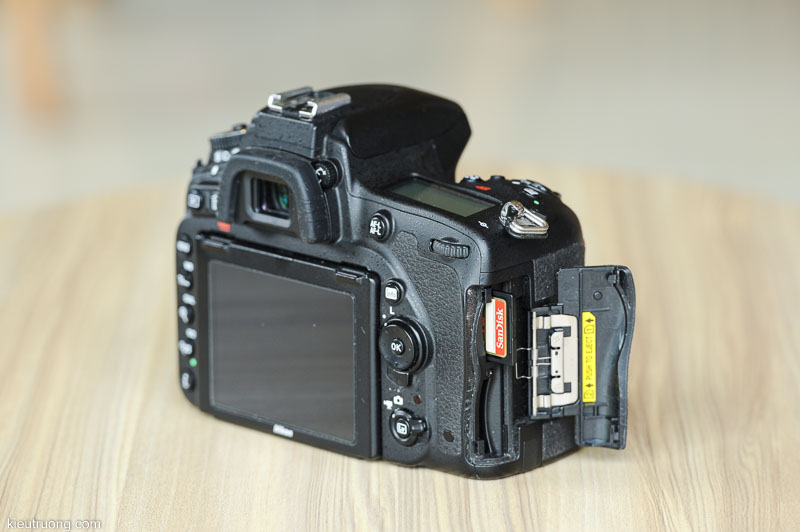 thẻ nhớ tặng kèm D750