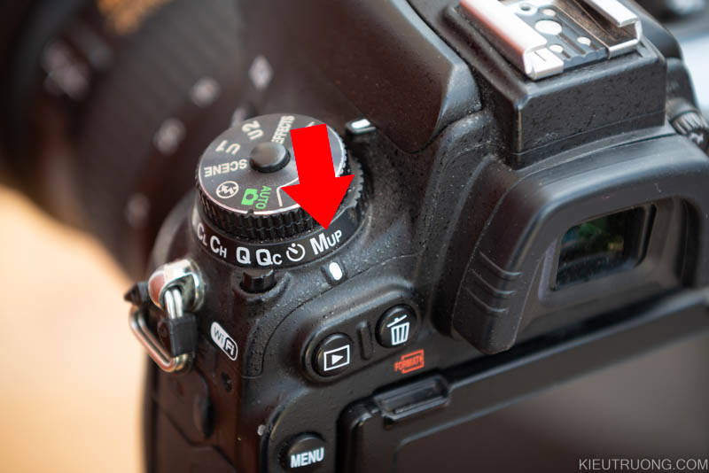 cài đặt chế độ Mirror Up máy ảnh Nikon