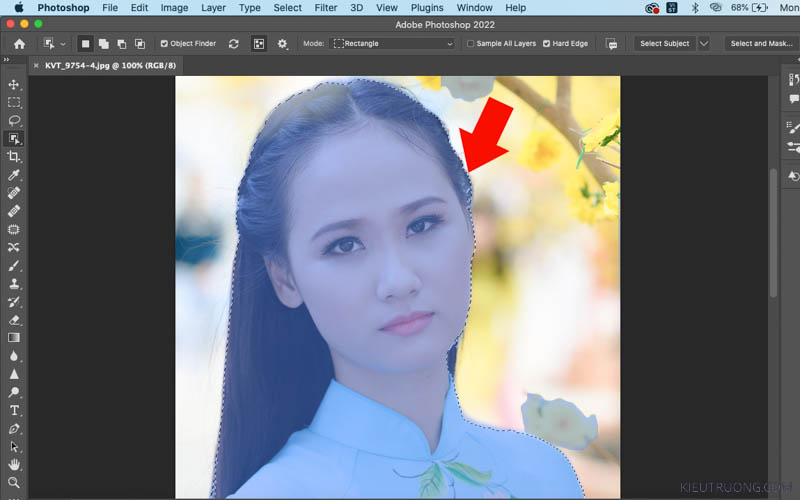 Nhấn chuột trái vào chủ thể