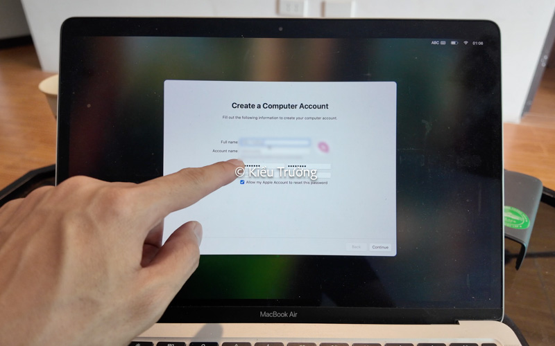 Đặt tên và mật khẩu đăng nhập MacBook sau khi Reset