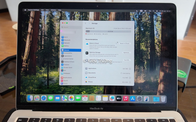 Sau khi Reset MacBook ổ cứng trống rất nhiều dung lượng